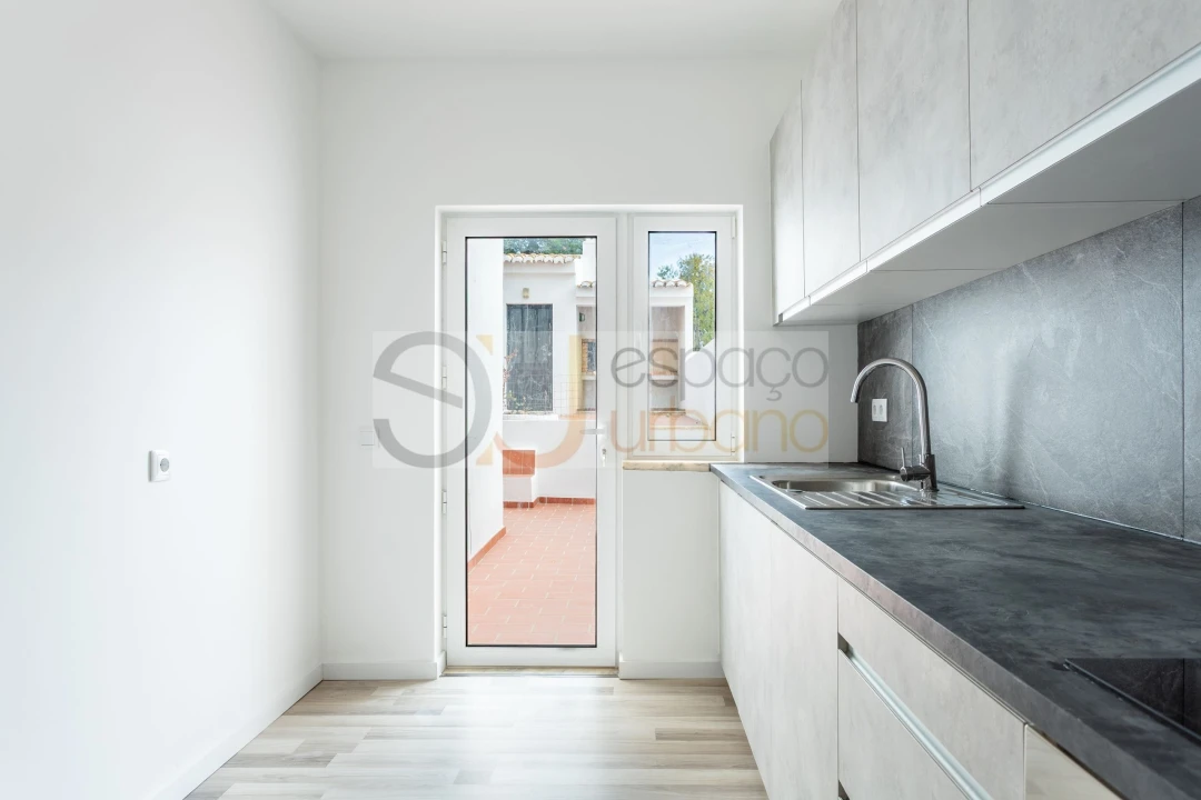 Apartamento T3 para Venda em Armação de Pera Foto 7