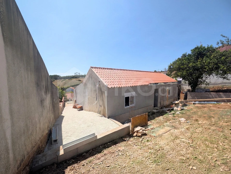 Moradia T2 para Venda em Ventosa Foto 26