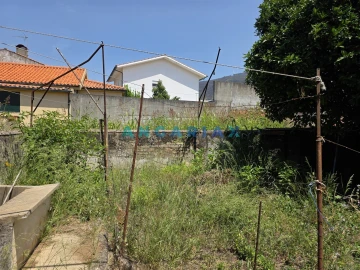Moradia T4 para Venda em Lousã e Vilarinho
