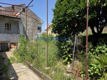 Moradia T4 para Venda em Lousã e Vilarinho