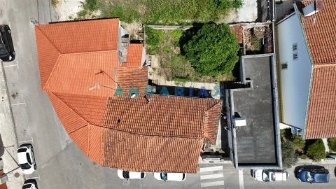 Moradia T4 para Venda em Lousã e Vilarinho