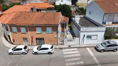 Moradia T4 para Venda em Lousã e Vilarinho