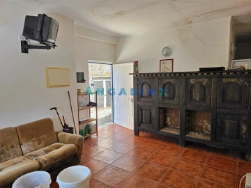 Moradia T4 para Venda em Lousã e Vilarinho