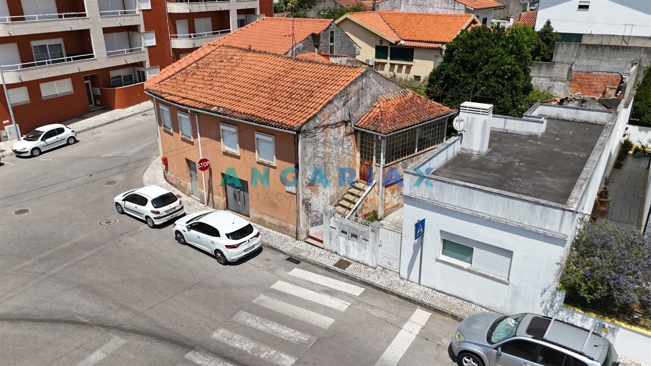 Moradia T4 para Venda em Lousã e Vilarinho Foto 54