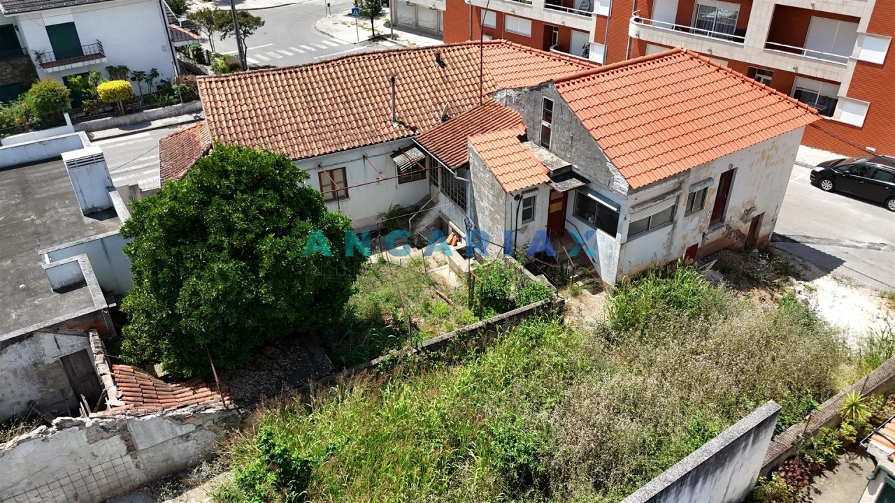 Moradia T4 para Venda em Lousã e Vilarinho Foto 58