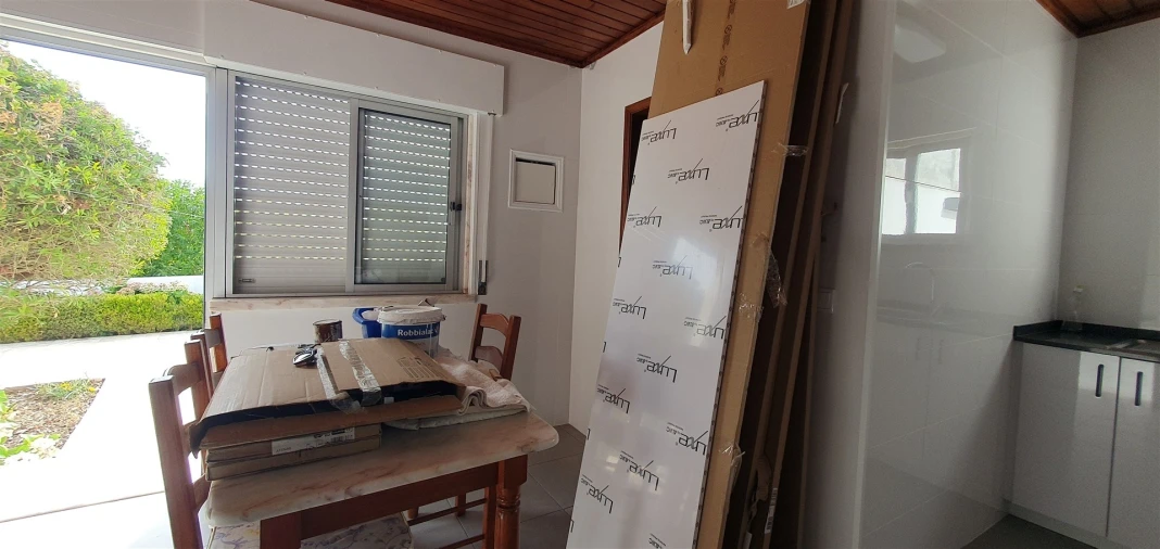 Apartamento T1 para Arrendamento em Santa Maria e São Miguel, São Martinho, São Pedro Penaferrim Foto 3