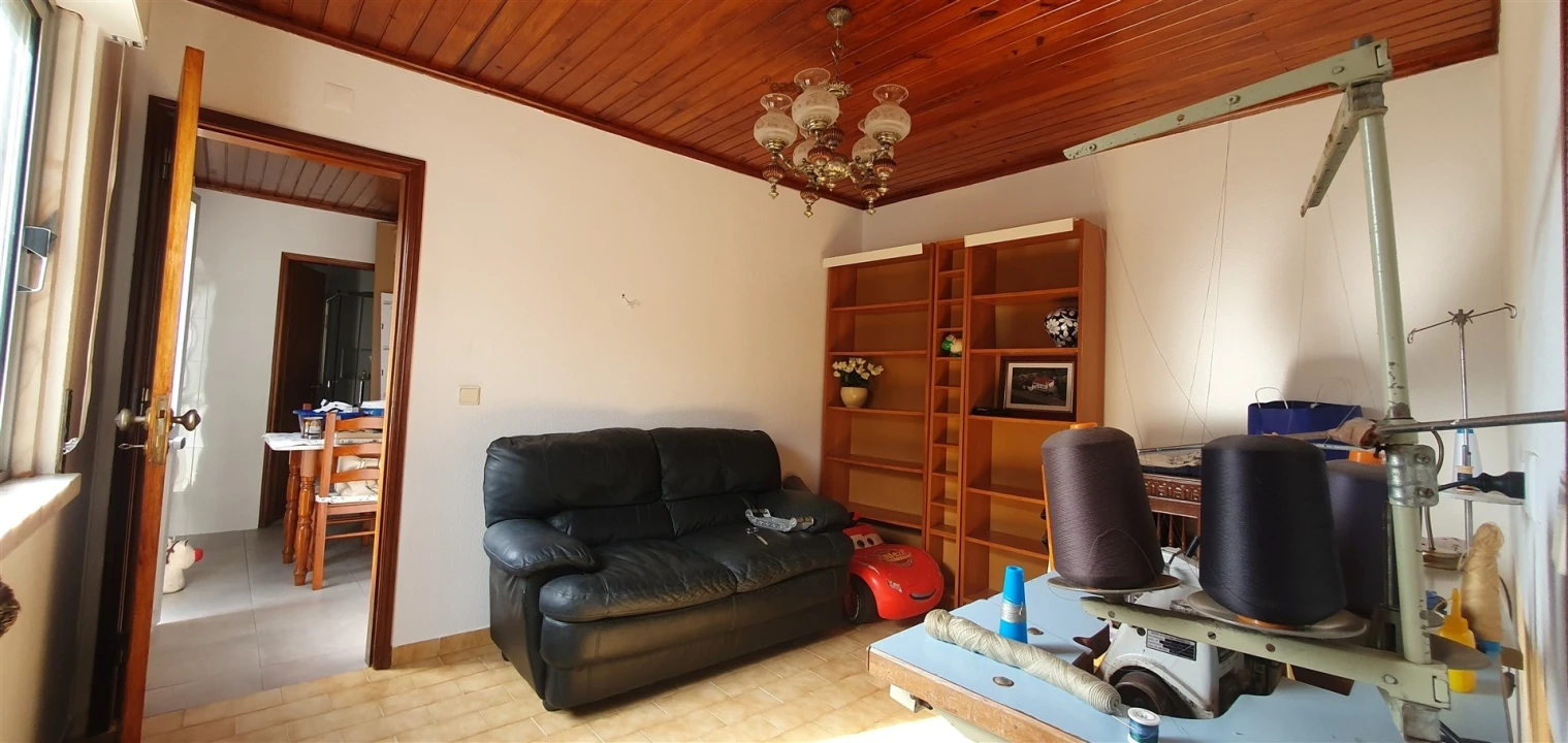 Apartamento T1 para Arrendamento em Santa Maria e São Miguel, São Martinho, São Pedro Penaferrim Foto 7