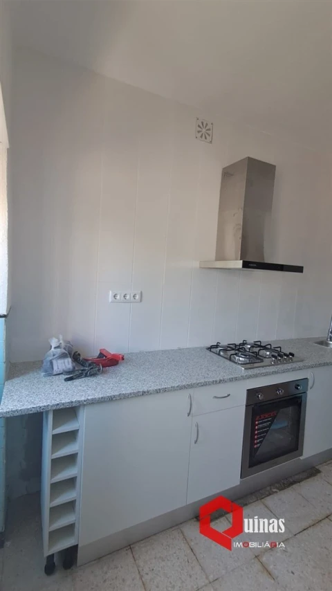 Moradia T3 para Arrendamento em Sabugal e Aldeia de Santo António