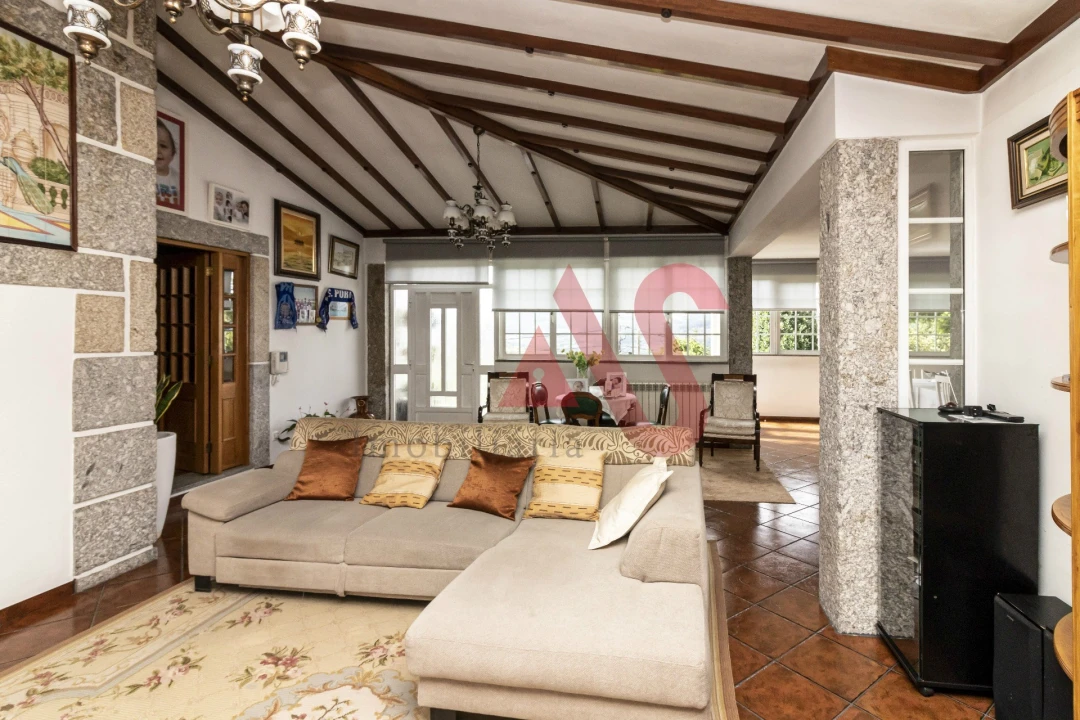 Moradia T3 para Venda em Pombeiro de Ribavizela Foto 17
