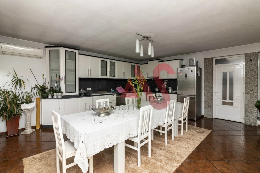 Moradia T3 para Venda em Pombeiro de Ribavizela Foto 19