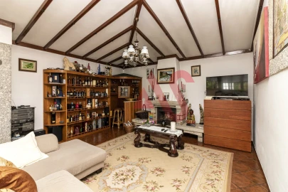 Moradia T3 para Venda em Pombeiro de Ribavizela