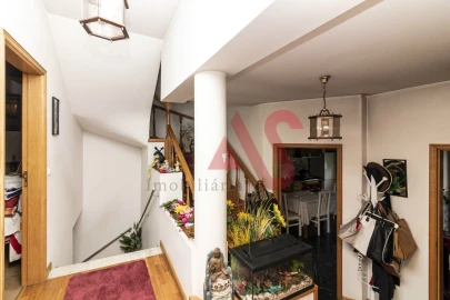 Moradia T3 para Venda em Pombeiro de Ribavizela