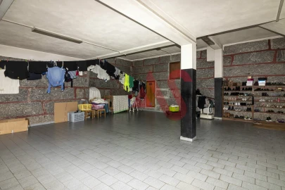 Moradia T3 para Venda em Pombeiro de Ribavizela