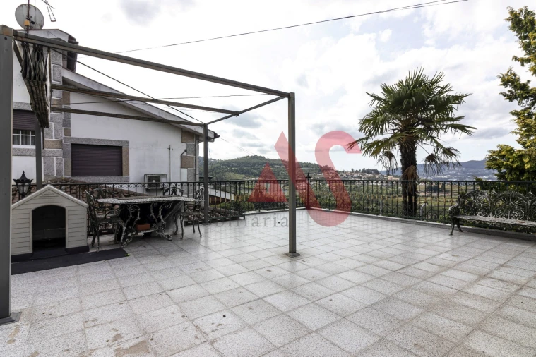 Moradia T3 para Venda em Pombeiro de Ribavizela Foto 32