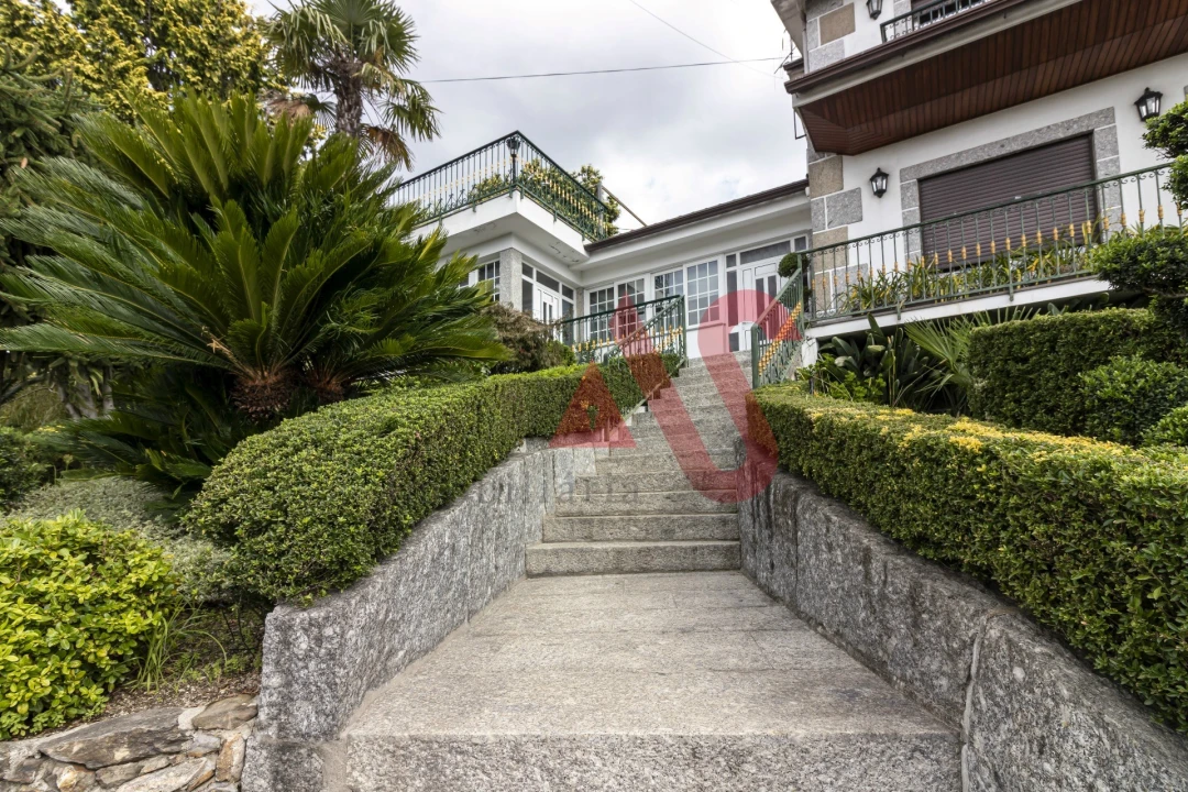 Moradia T3 para Venda em Pombeiro de Ribavizela Foto 3