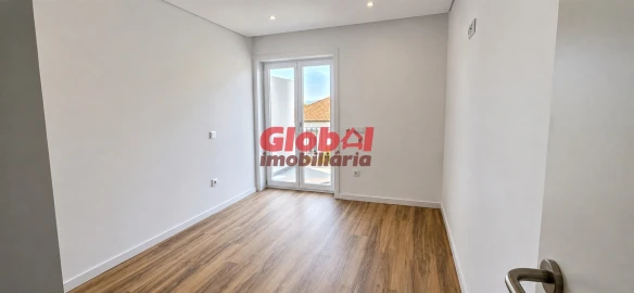 Apartamento T2 para Venda em Viseu
