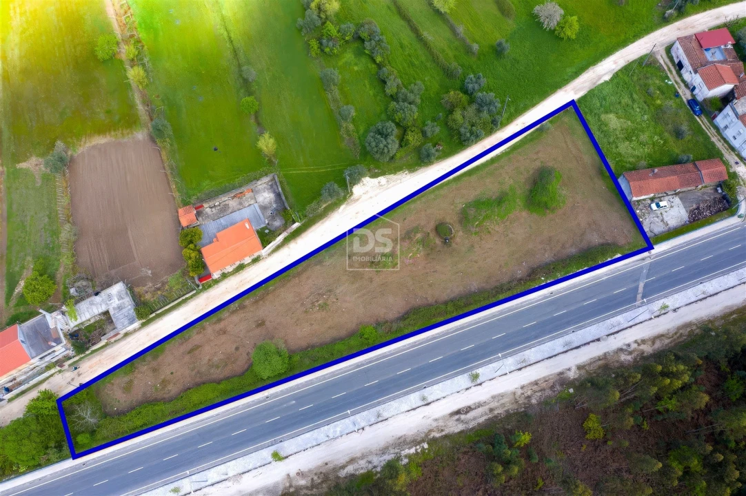 Terreno para Venda em Poiares (Santo Andre) Foto 1