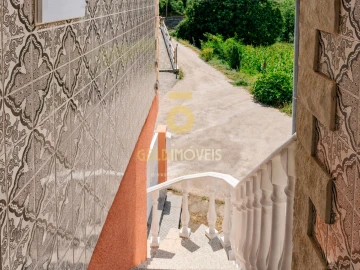 Moradia T3 para Venda em Cedrim e Paradela