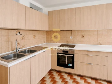Moradia T3 para Venda em Cedrim e Paradela