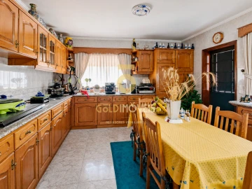 Moradia T3 para Venda em O. Azeméis, Riba-Ul, Ul, Macinhata Seixa, Madail
