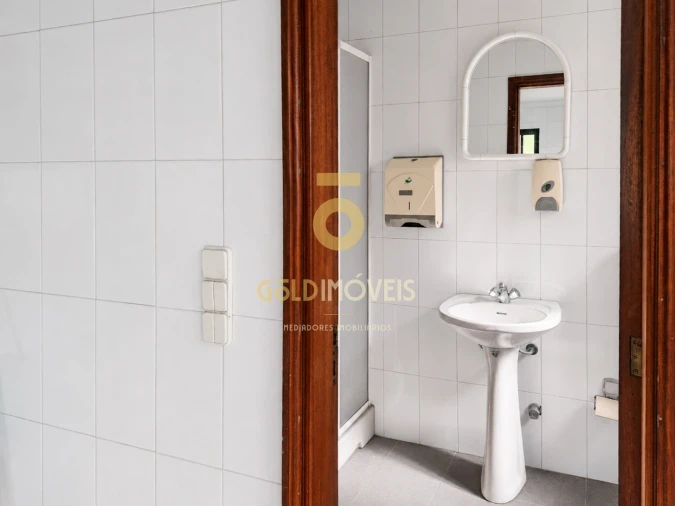 Moradia T3 para Venda em O. Azeméis, Riba-Ul, Ul, Macinhata Seixa, Madail Foto 17