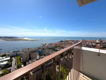 Apartamento T4 para Venda em Aldoar, Foz do Douro e Nevogilde