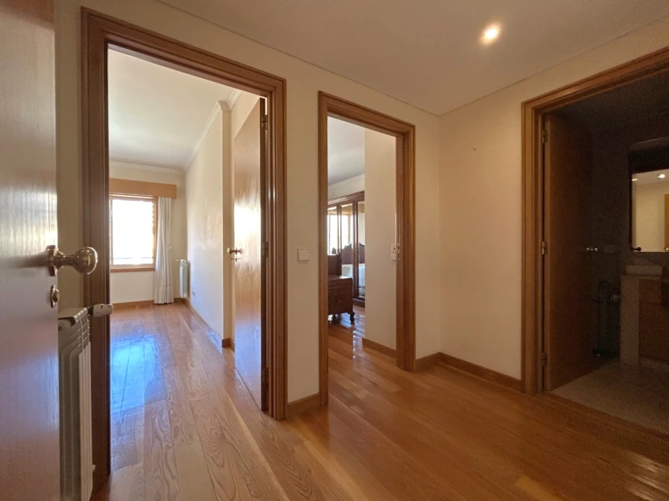 Apartamento T3 para Venda em Aldoar, Foz do Douro e Nevogilde Foto 10