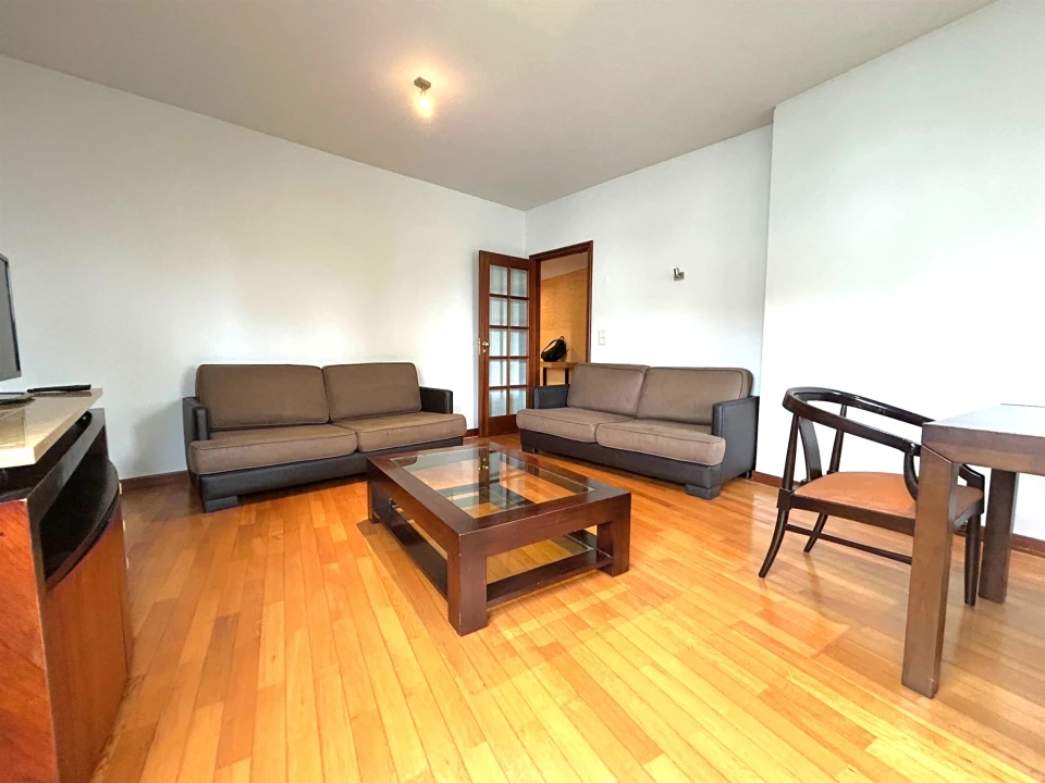 Apartamento T1 para Arrendamento em Aldoar, Foz do Douro e Nevogilde Foto 4