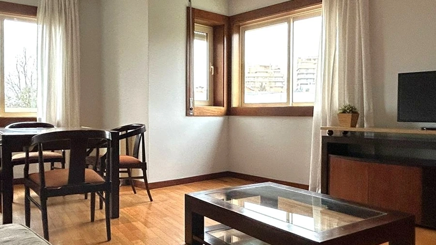 Apartamento T1 para Arrendamento em Aldoar, Foz do Douro e Nevogilde