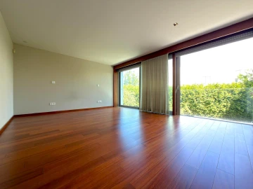 Moradia T4 para Venda em Aldoar, Foz do Douro e Nevogilde