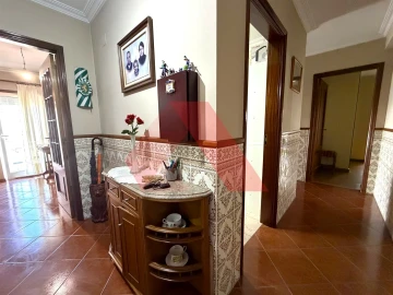 Apartamento T3 para Venda em Tabua