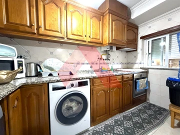 Apartamento T3 para Venda em Tabua