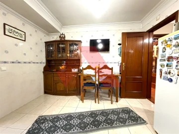 Apartamento T3 para Venda em Tabua