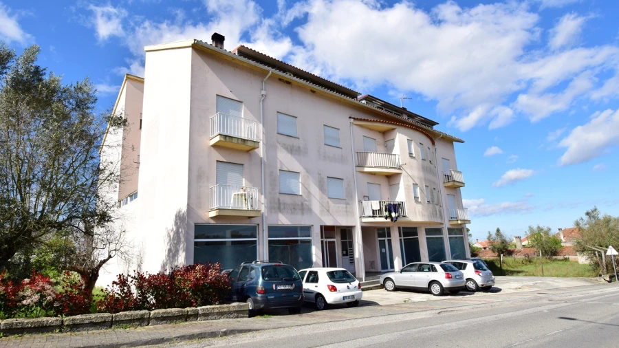 Apartamento T3 para Venda em Tabua