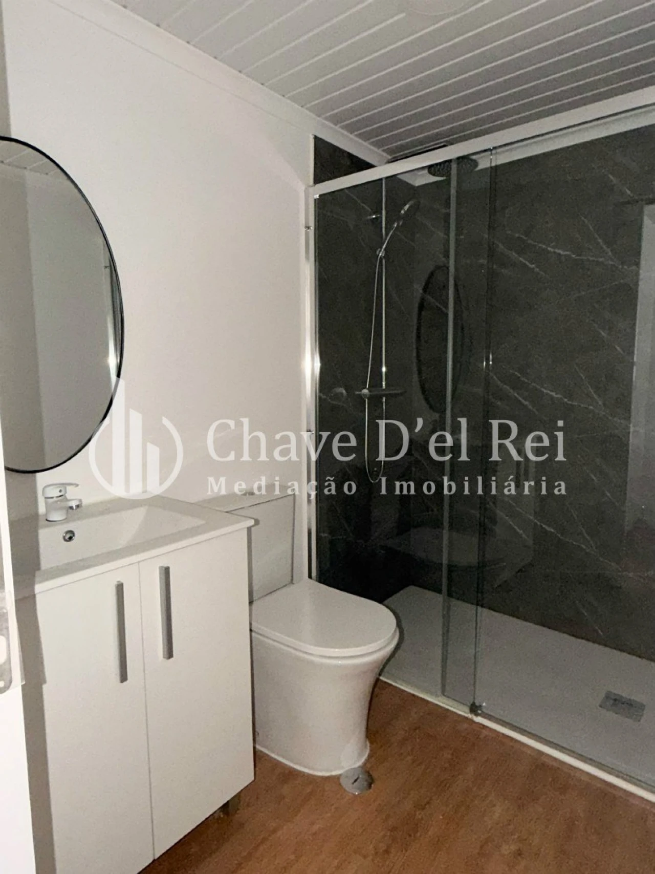 Apartamento T1 para Arrendamento em Repeses e São Salvador Foto 5
