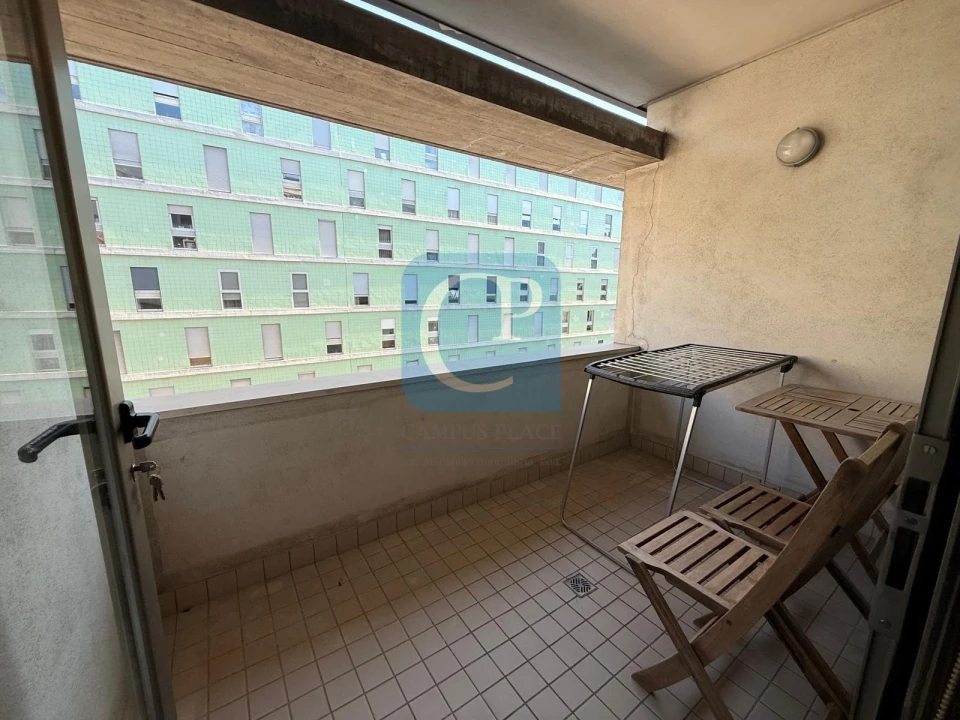 Apartamento T2 para Arrendamento em Pedrouços Foto 9
