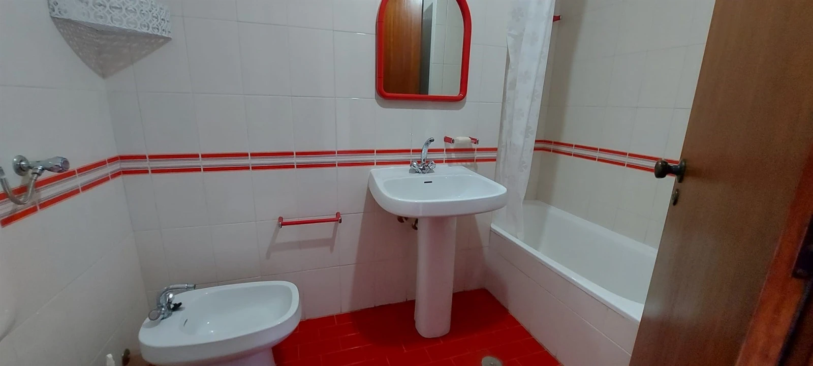 Apartamento T1 para Venda em Buarcos Foto 6