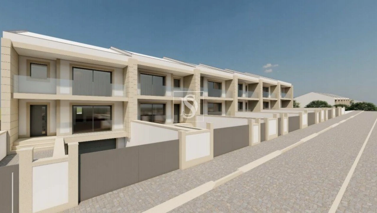 Moradia T4 para Venda em Apúlia e Fão Foto 1