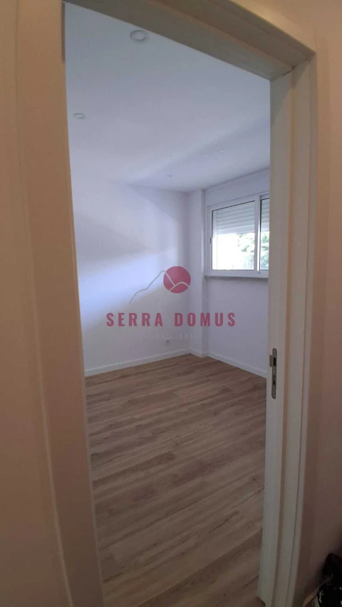 Apartamento T1 para Venda em Sacavém e Prior Velho