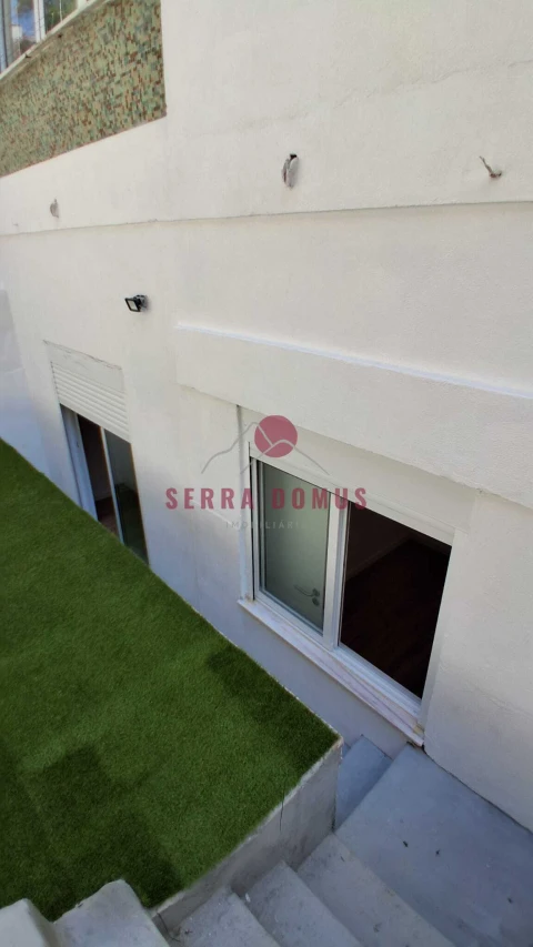 Apartamento T1 para Venda em Sacavém e Prior Velho
