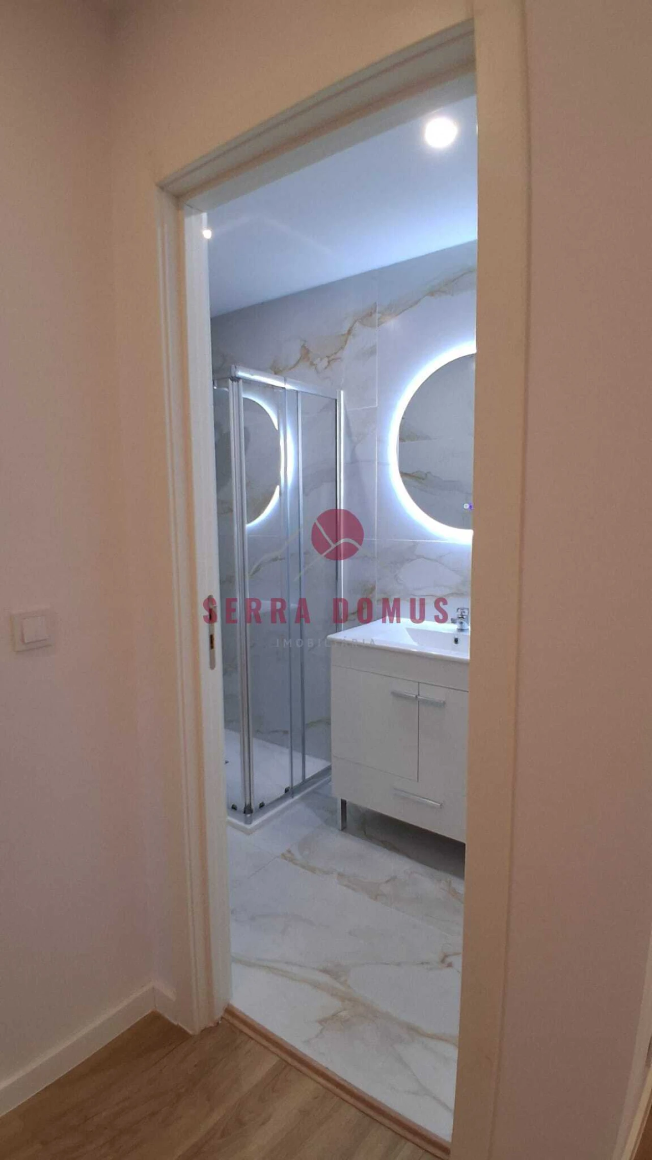 Apartamento T1 para Venda em Sacavém e Prior Velho Foto 12