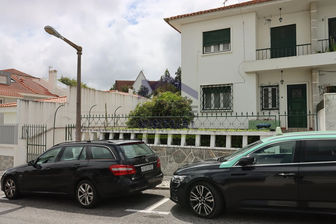 Moradia T2 para Venda em Alvalade Foto 3