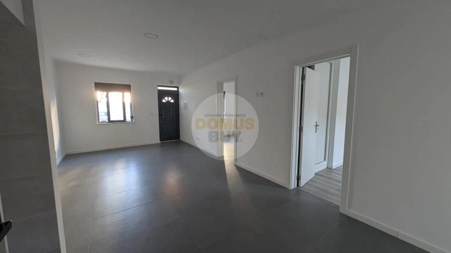 Moradia T3 para Venda em Baixa da Banheira e Vale da Amoreira Foto 14