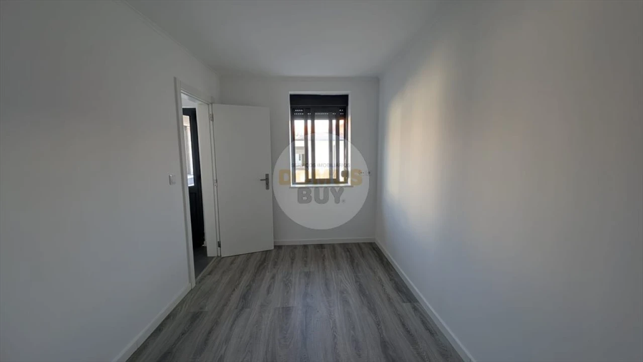 Moradia T3 para Venda em Baixa da Banheira e Vale da Amoreira Foto 18