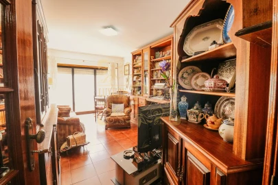 Apartamento T1 para Venda em Sesimbra (Santiago)