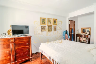 Apartamento T1 para Venda em Sesimbra (Santiago)