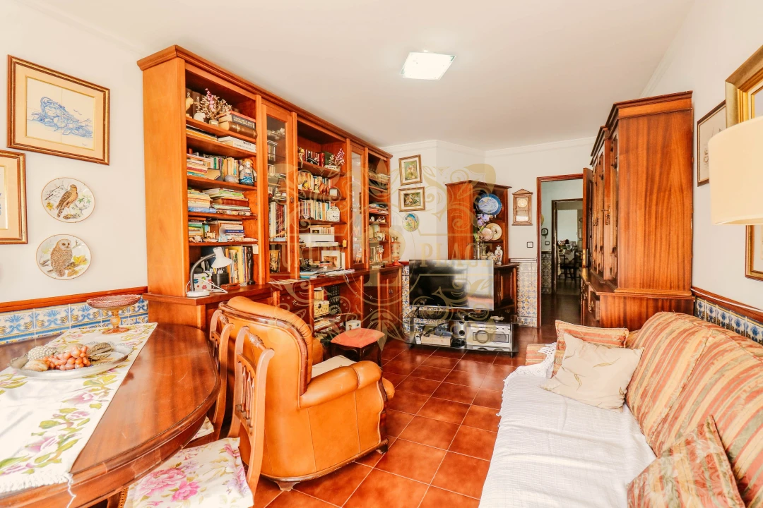 Apartamento T1 para Venda em Sesimbra (Santiago) Foto 7