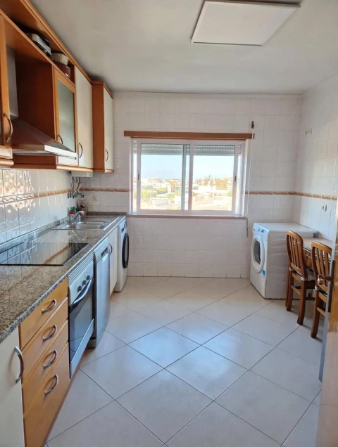 Apartamento T2 para Venda em Sesimbra (Castelo)