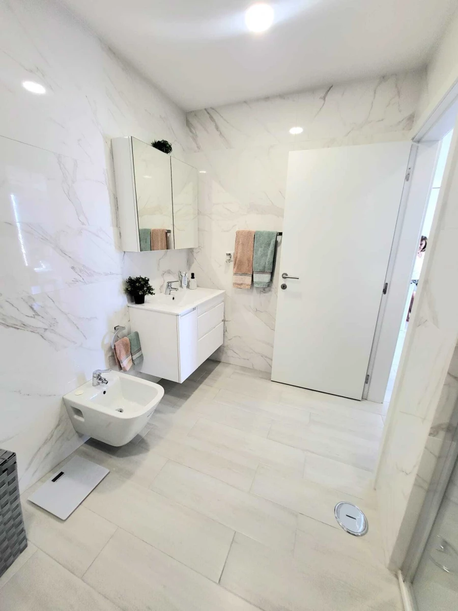 Apartamento T1 para Venda em Sesimbra (Santiago) Foto 7