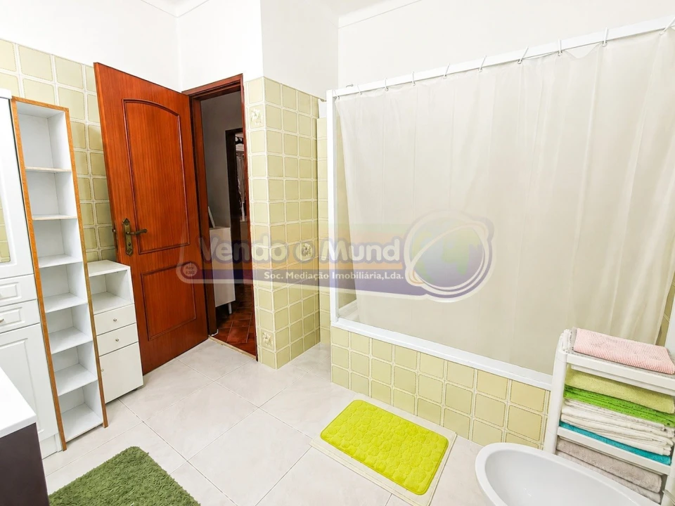 Apartamento T3 para Venda em Benavente Foto 17